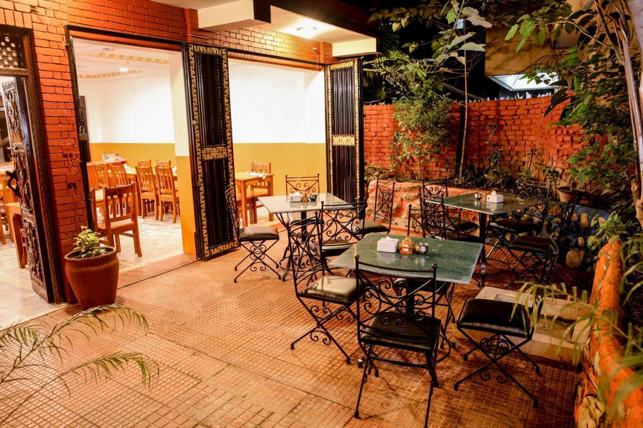 Kathmandu Regency Hotel Exterior photo