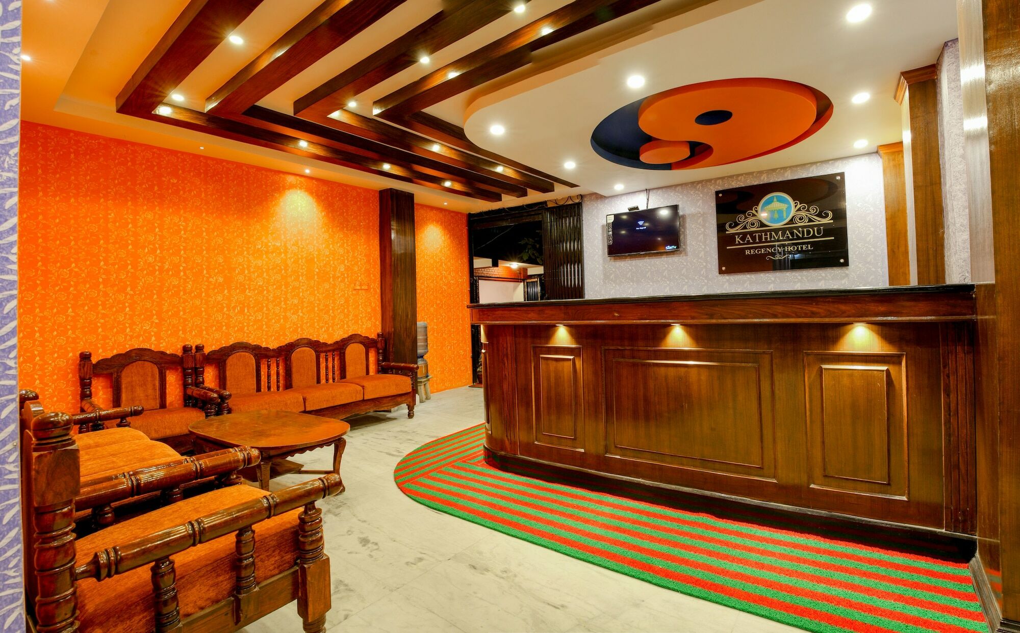 Kathmandu Regency Hotel Exterior photo