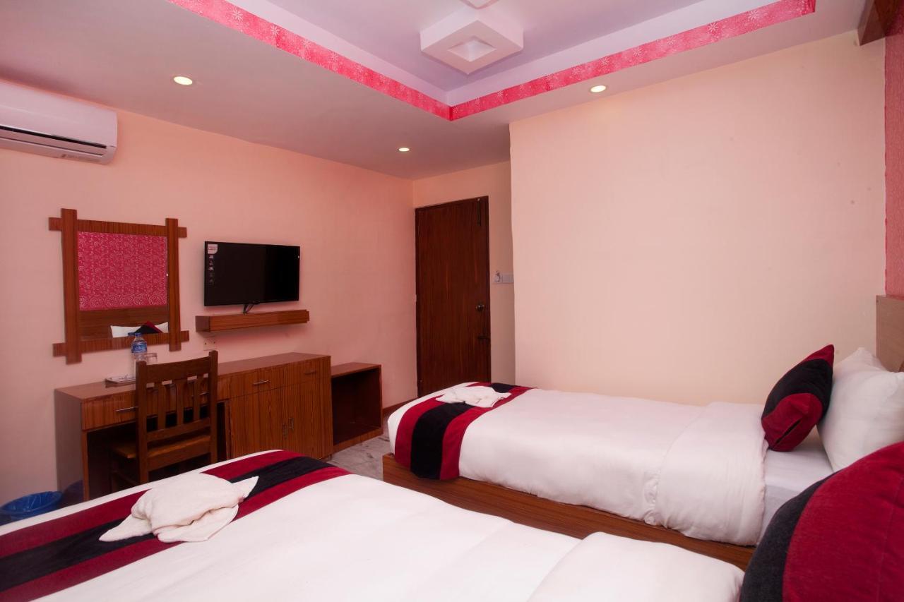 Kathmandu Regency Hotel Exterior photo