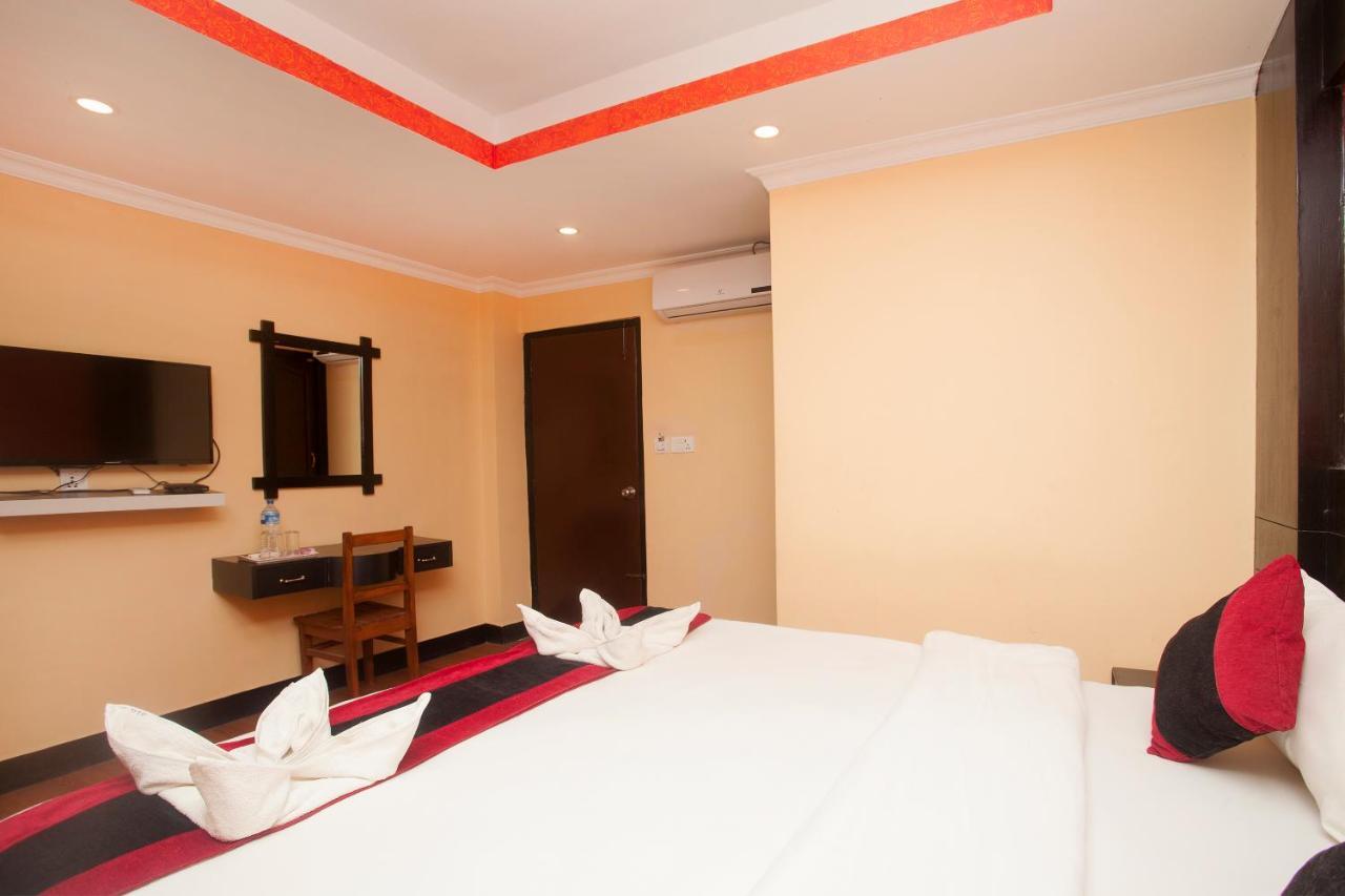 Kathmandu Regency Hotel Exterior photo