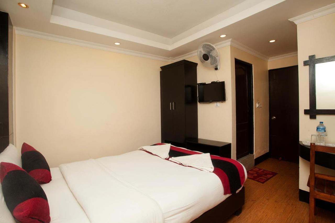 Kathmandu Regency Hotel Exterior photo