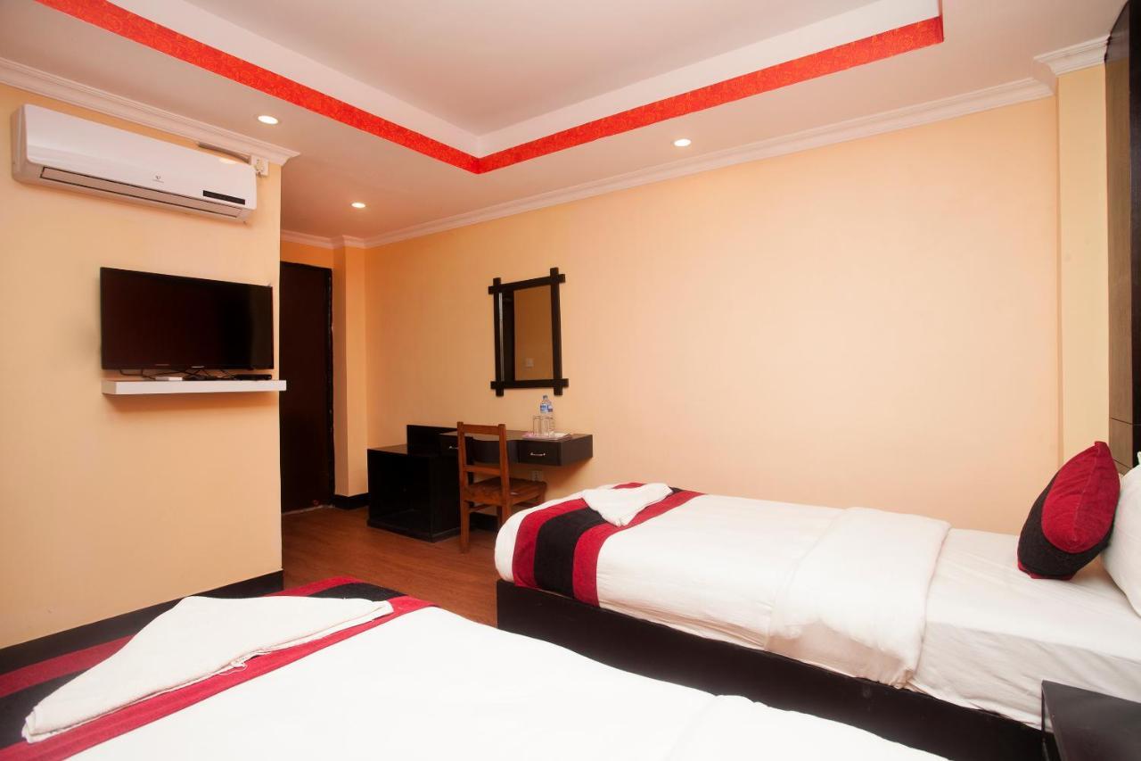 Kathmandu Regency Hotel Exterior photo