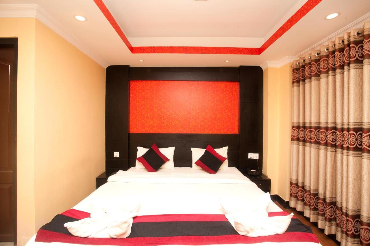 Kathmandu Regency Hotel Exterior photo